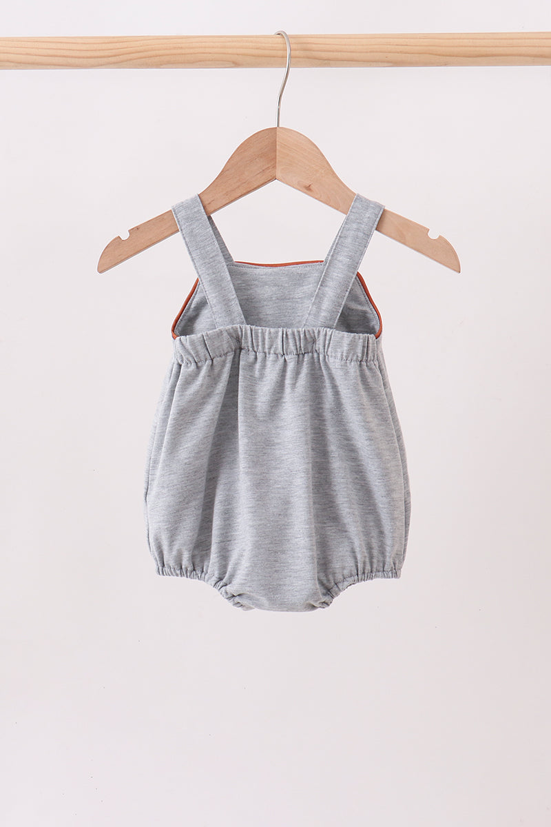 Gray Ship Applique Bubble