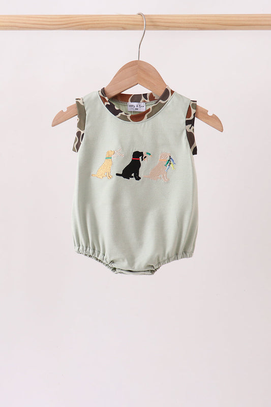 Camo Hunting Embroidered Bubble