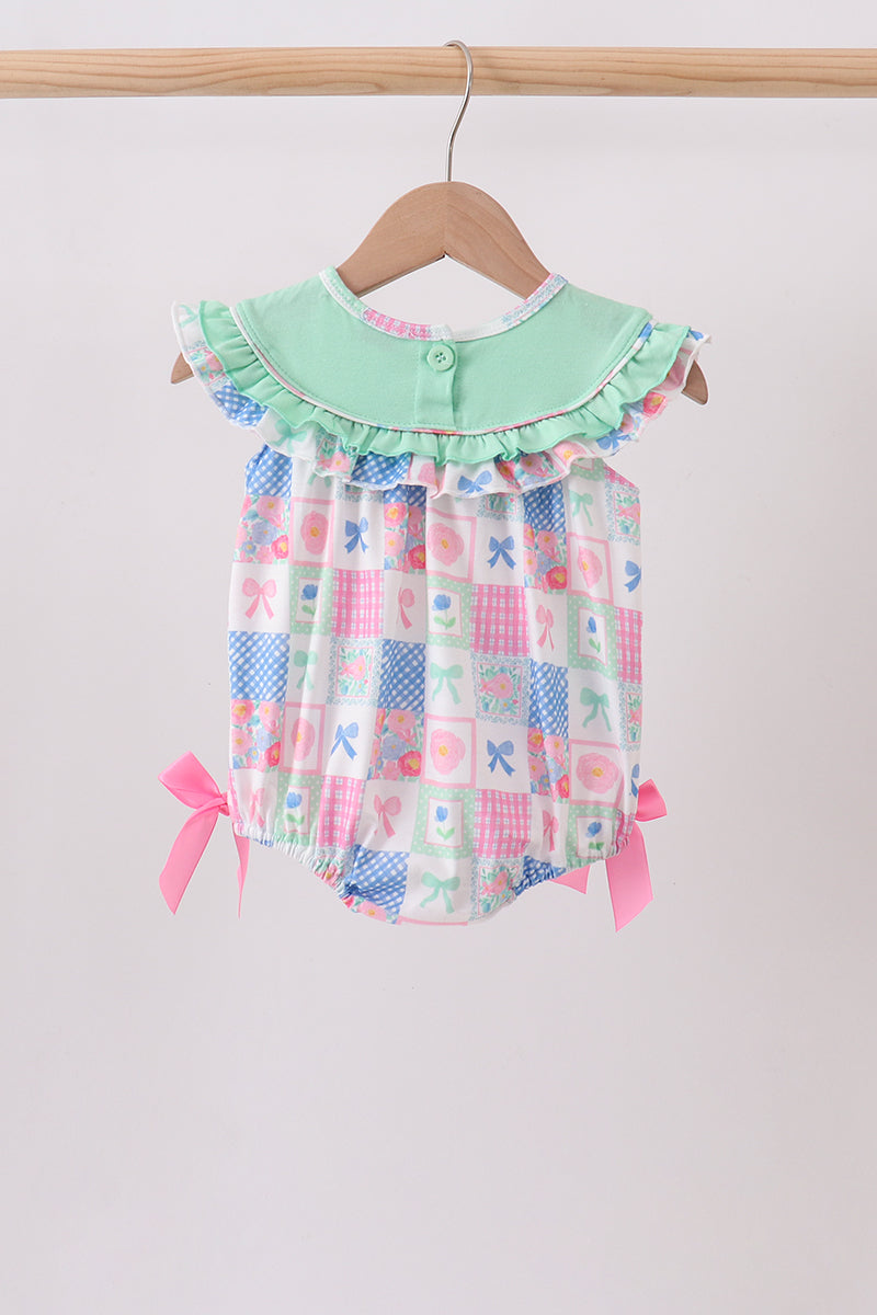 Green Bow Embroidered Checkered Bubble