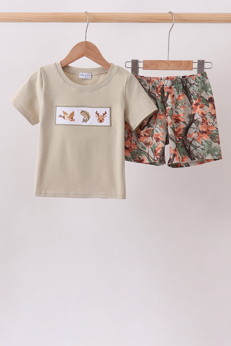 Camo Wildlife Embroidered Shorts Set