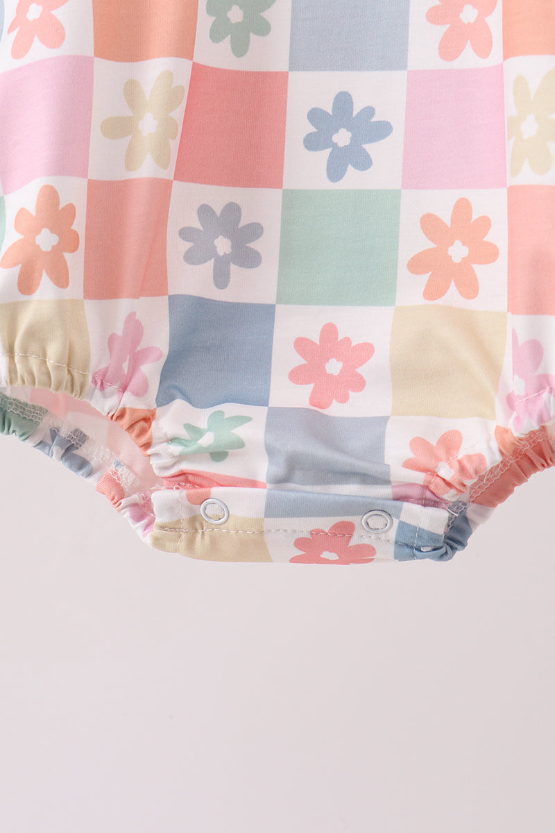 Pastel Daisy Checkerboard Hoodie Bubble