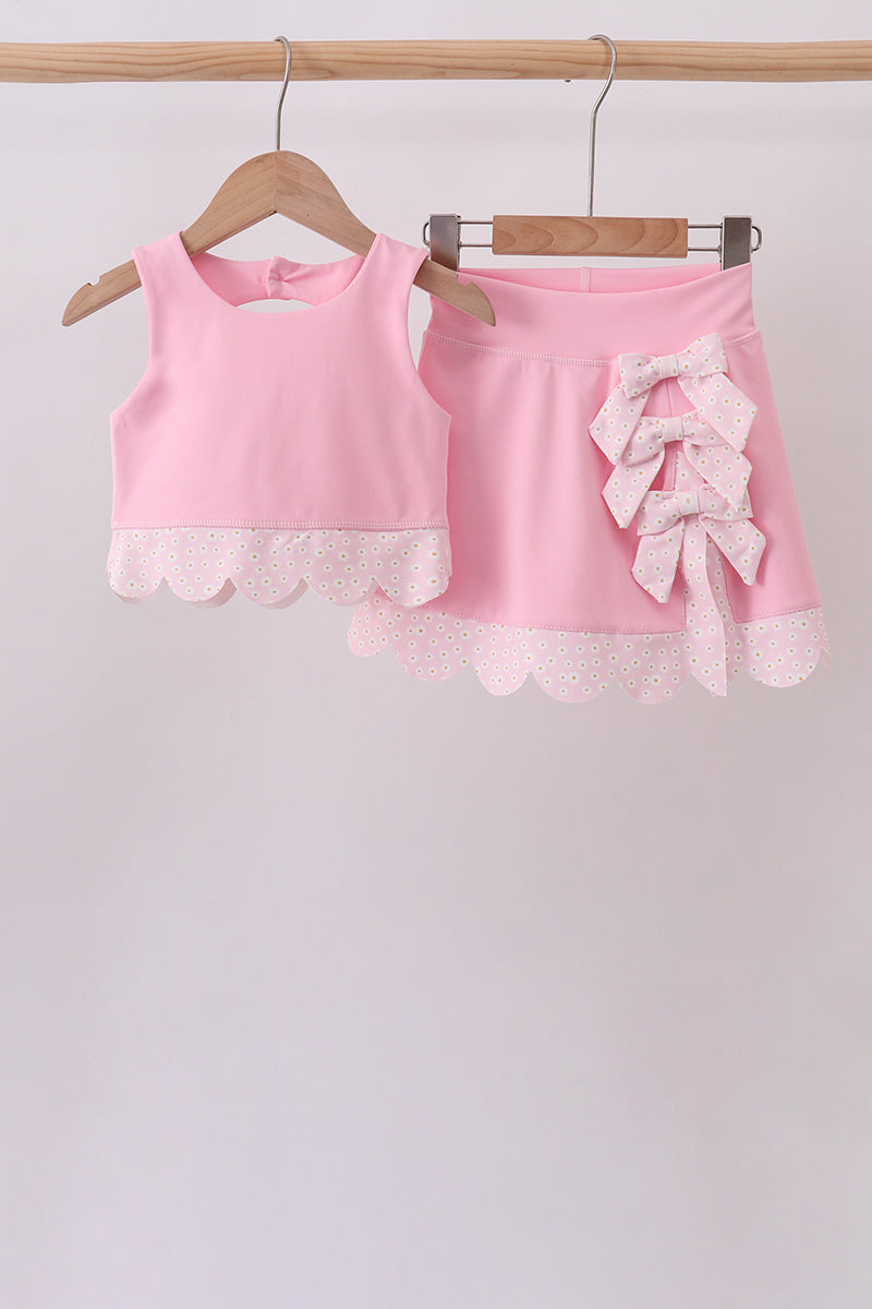 Pink scalloped active skorts set