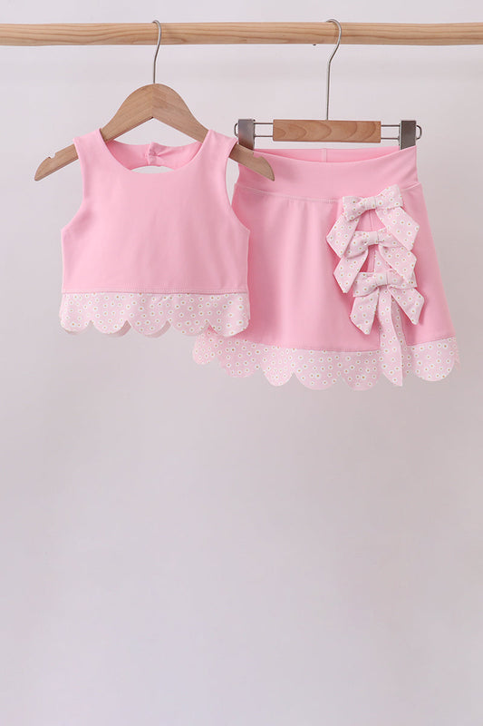 Pink scalloped active skorts set
