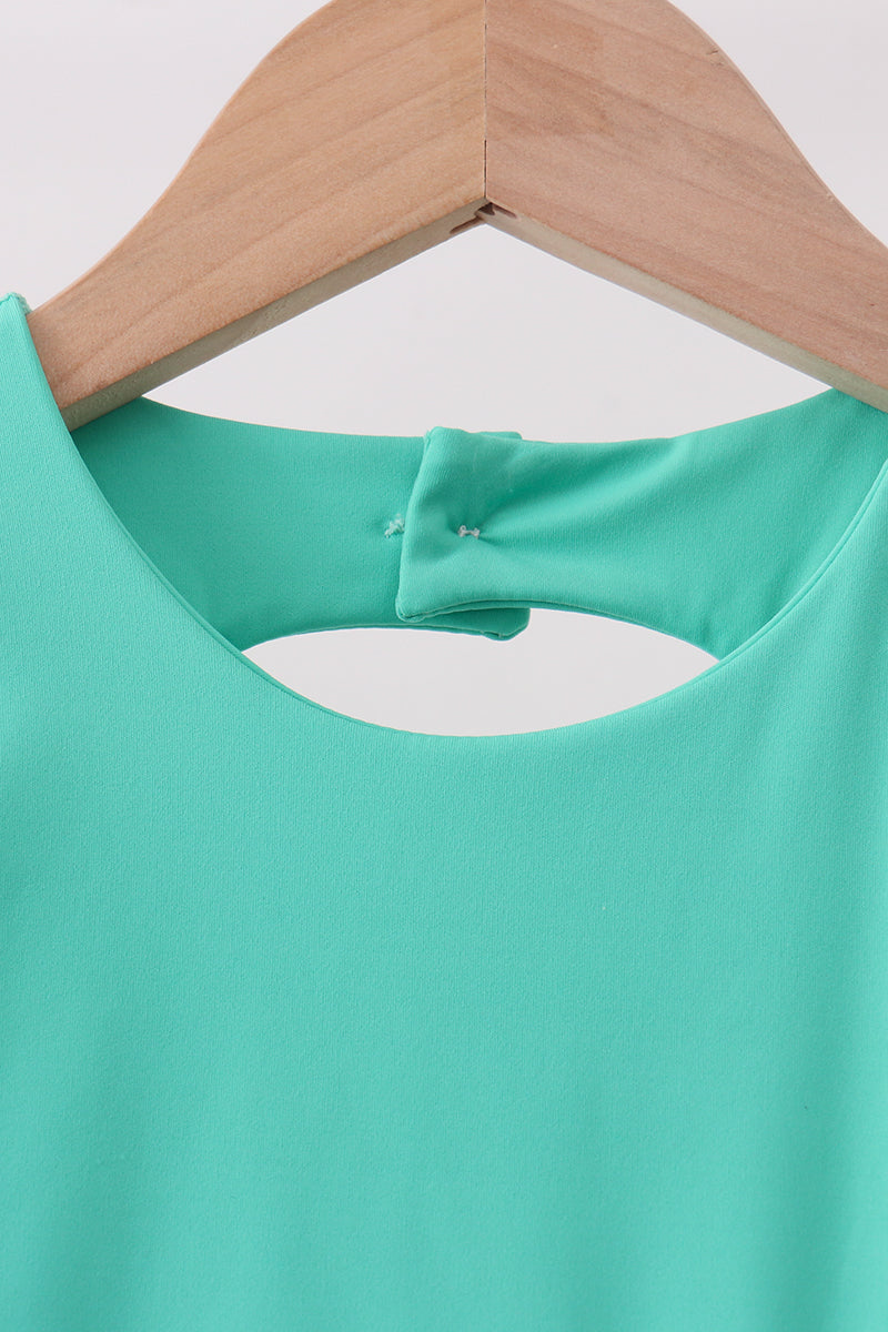 Green scalloped bow active dress