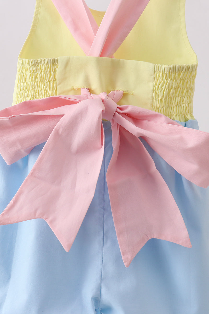 Yellow & blue ruffle bow bubble