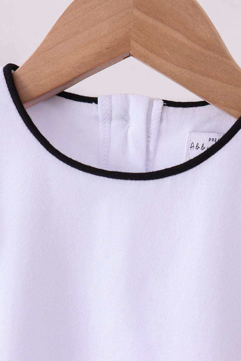 Snow white flutter sleeve scalloped top