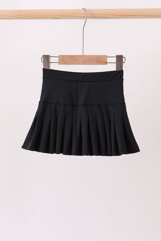 Black pleated skort
