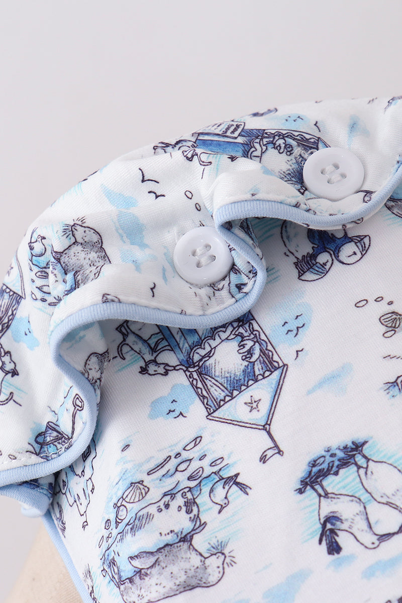 Blue Beach Bonnet
