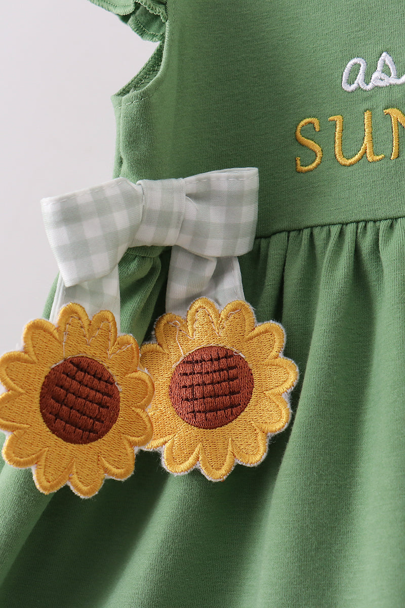 Green Sunflower Applique Ruffle Shorts Set
